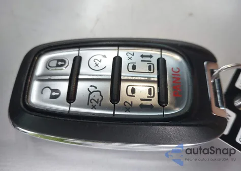 2023 Chrysler Pacifica Pinnacle Awd z USA, uszkodzony, nr VIN 2C4RC3PG5PR501159